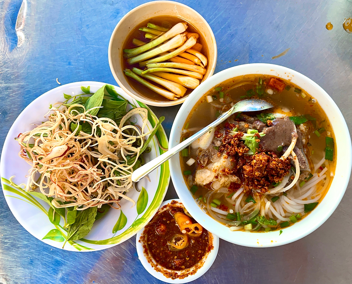 Bún bò Huệ