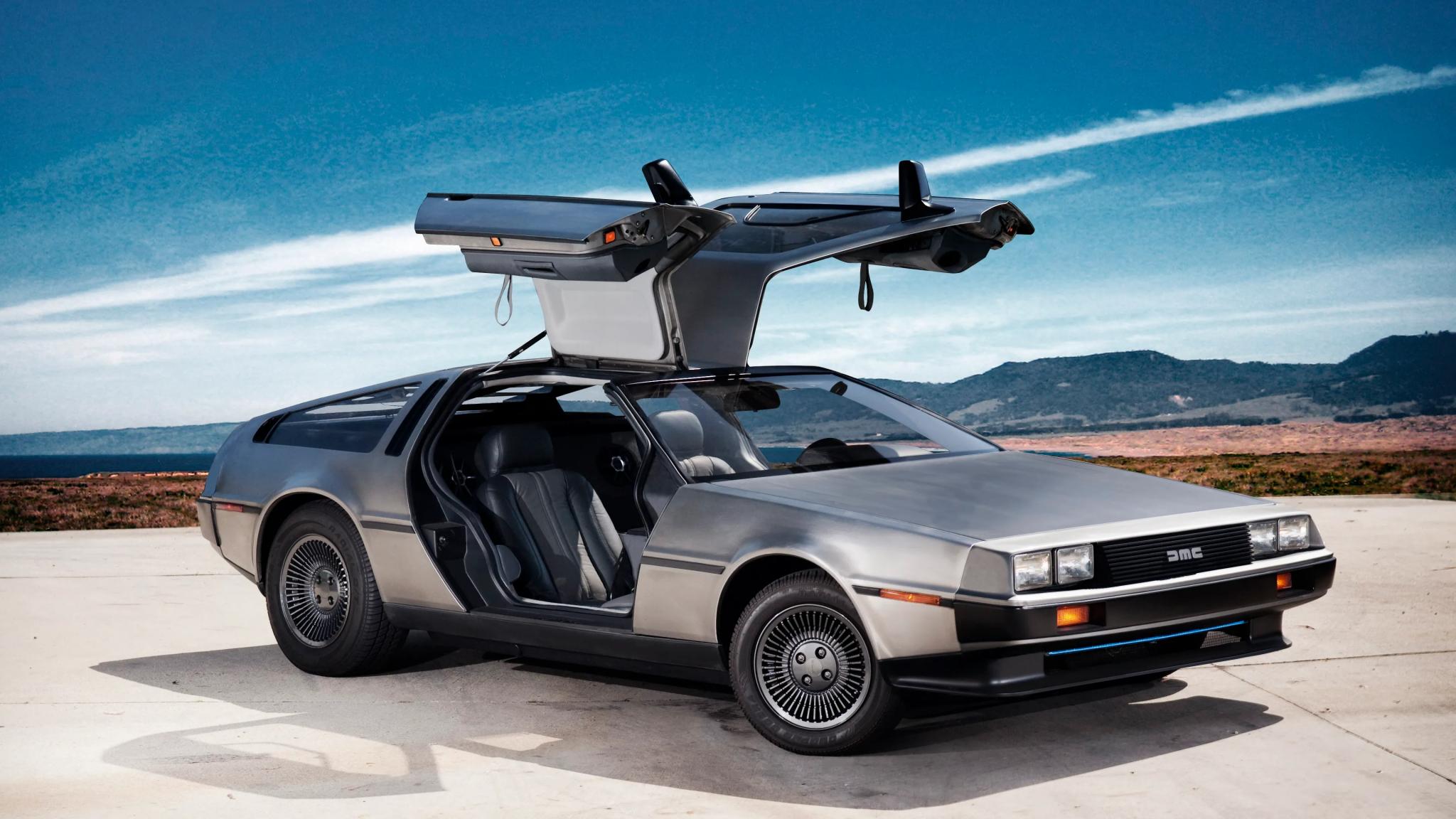 026 Delorean DMC-12.jpg