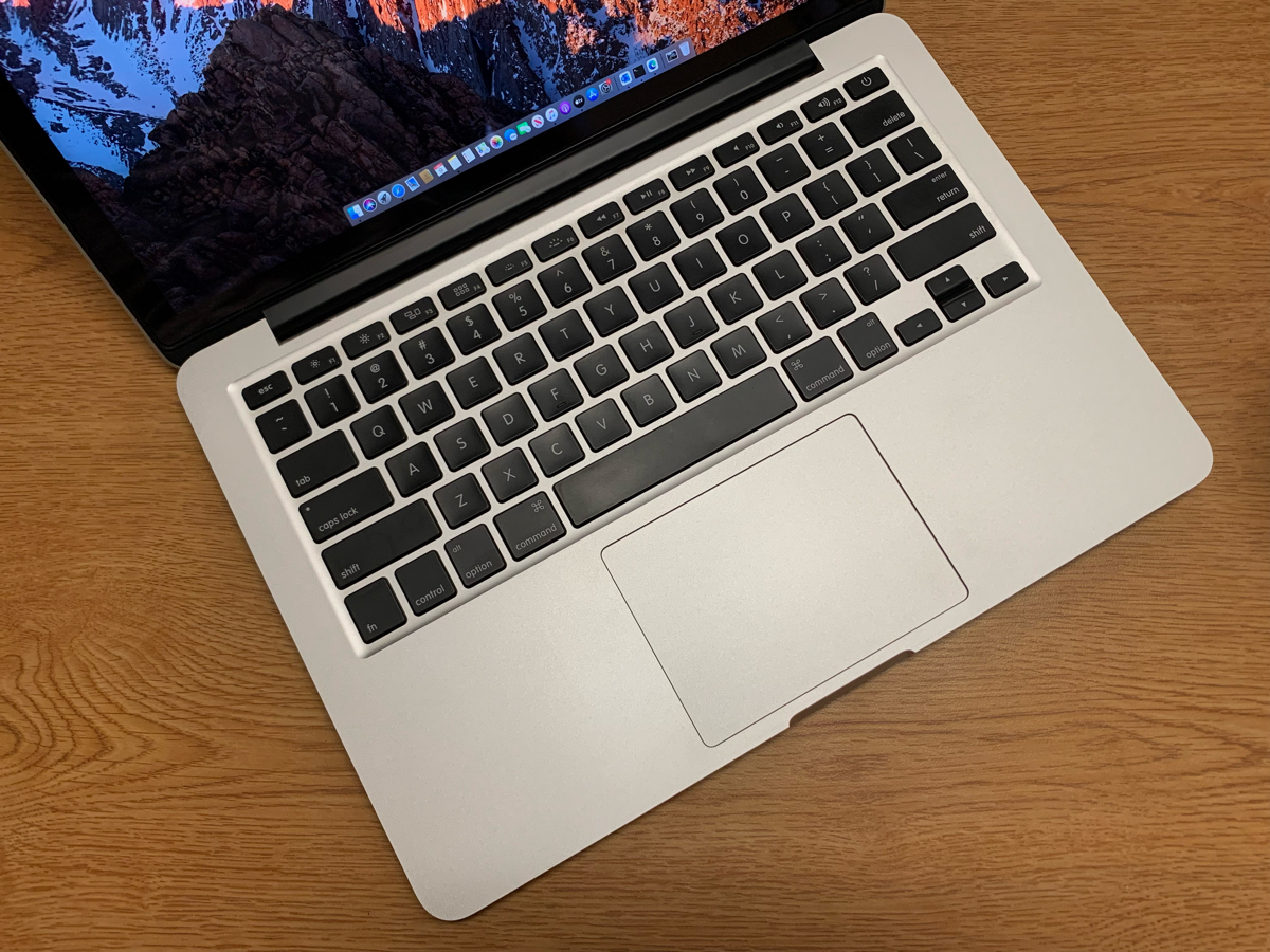 Review Macbook Pro 13 2015 sau 5 năm