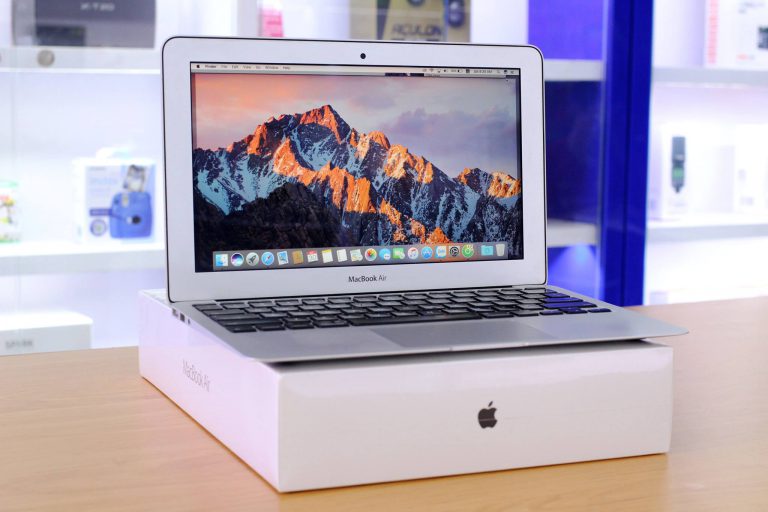 Nhu cầu văn phòng, macbook air 13,3" 2015, core i5 xài ổn không anh em. Mình có người quen để lại.