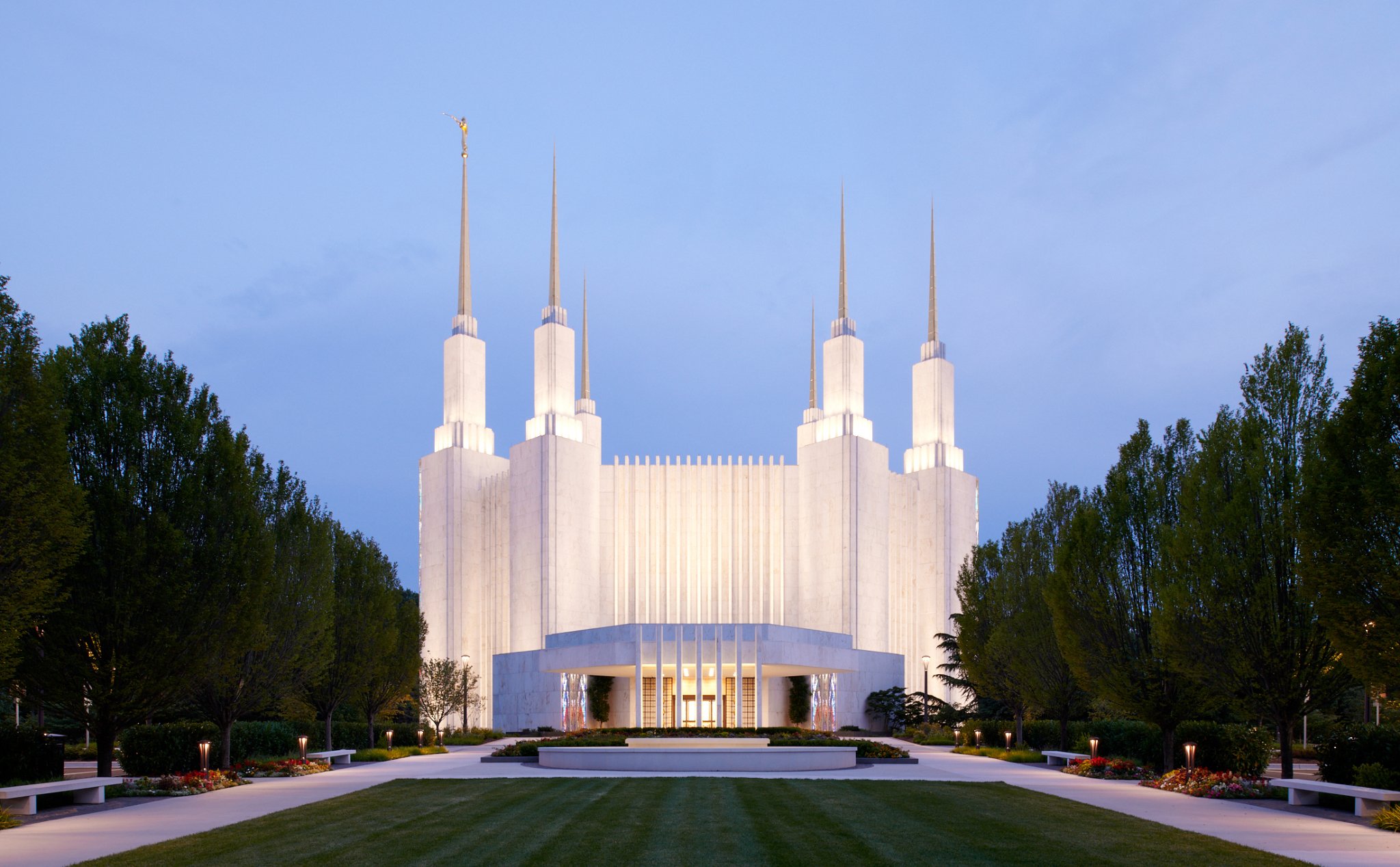 Sau nửa thế kỷ, Đền thờ Mormon ở Mỹ lần đầu tiên mở cửa chào đón du khách