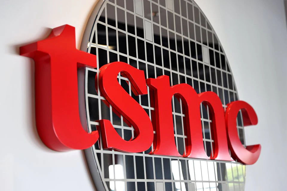 TSMC góp vốn, thu về 3,5 tỷ USD để xây dựng nhà máy sản xuất chip ở Arizona, Mỹ