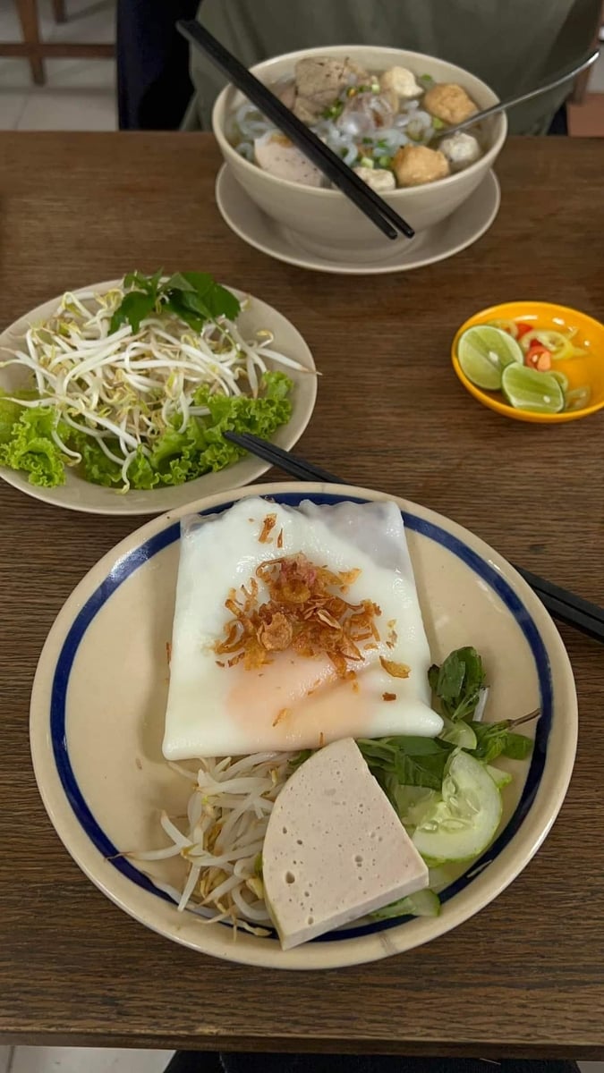 Bánh Cuốn Lòng Đào