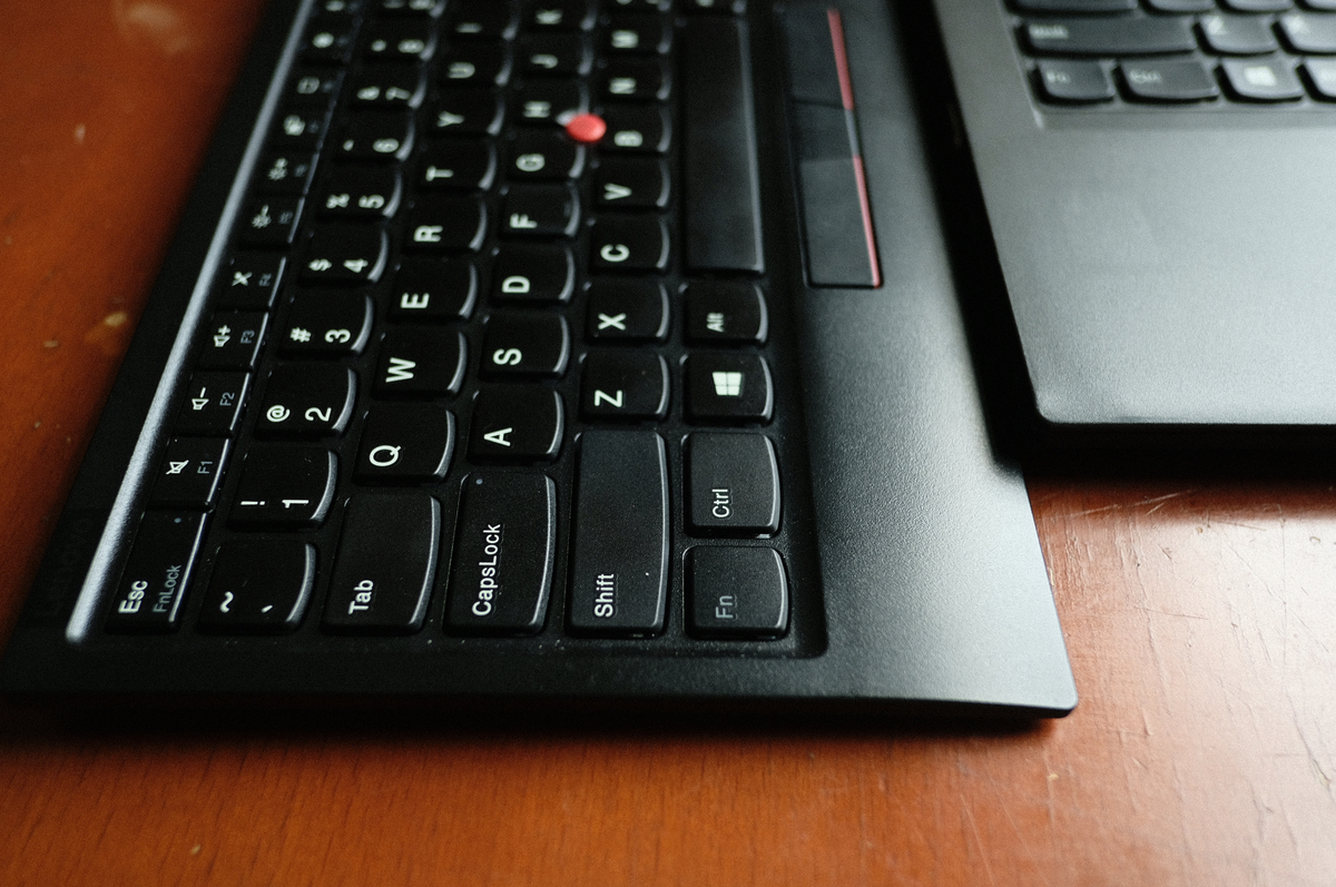Review ThinkPad TrackPoint Keyboard II Bluetooth
