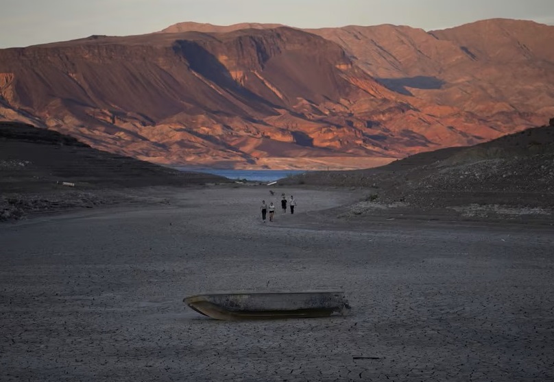 Hình ảnh: Lake Mead - hồ nhân tạo lớn nhất Bắc Mỹ chỉ còn 30% trữ lượng nước