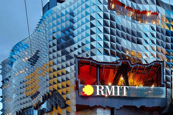 Theo Báo cáo Thường niên năm 2021, Đại học RMIT toàn cầu đã đạt doanh thu vượt 1 tỷ USD, EBITDA...