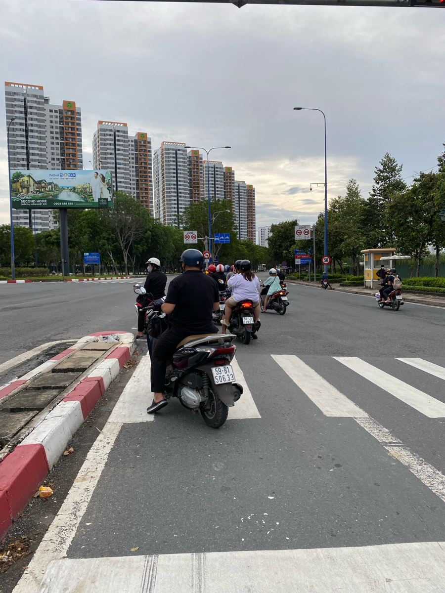 Nhiều bạn trên group tinhte hay bay vô "thấy nhiều người đồng tình không? vậy là đúng rồi".... nhưn