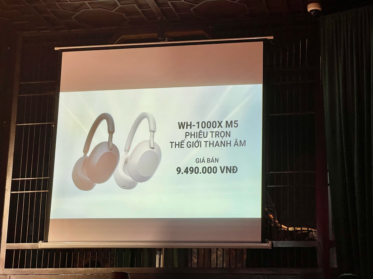 Giá bán chính thức của Sony WH-1000X M5 và LinkBuds S