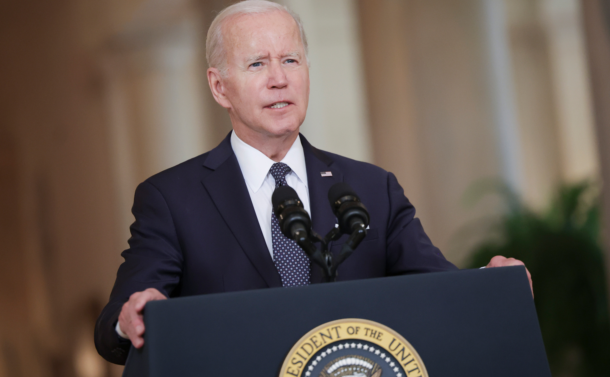 Tổng thống Biden muốn chấm dứt bạo lực súng đạn, yêu cầu hành động từ Quốc Hội