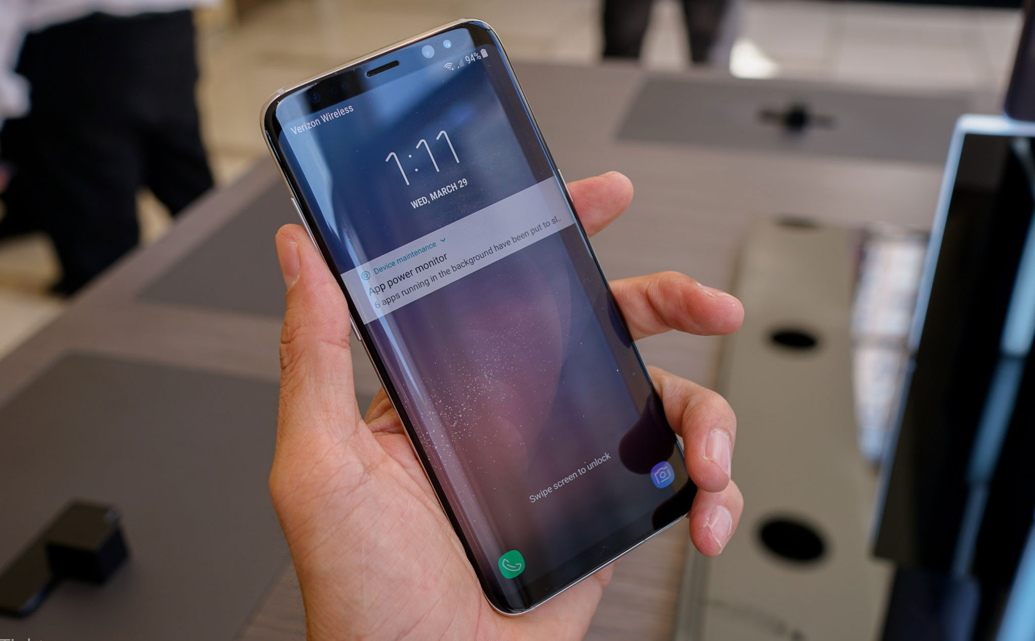 Samsung bị phạt 9,7 triệu đô vì quảng cáo gây hiểu lầm về khả năng chống nước của 7 mẫu điện thoại
