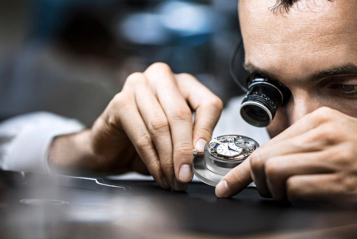 Leica: Thương hiệu Đức thống trị ngành đồng hồ Thụy Sỹ