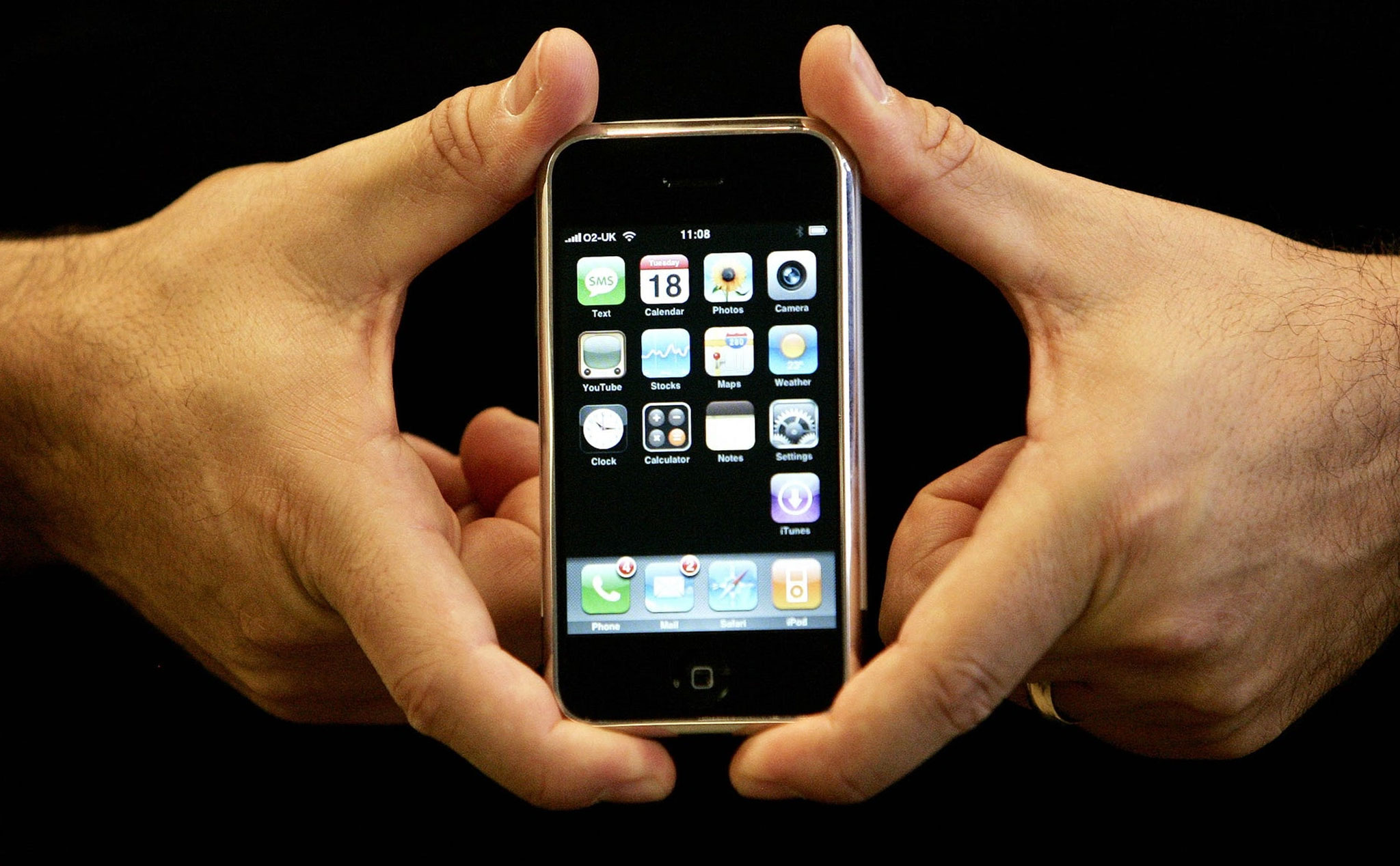 iPhone-2007.4.jpg