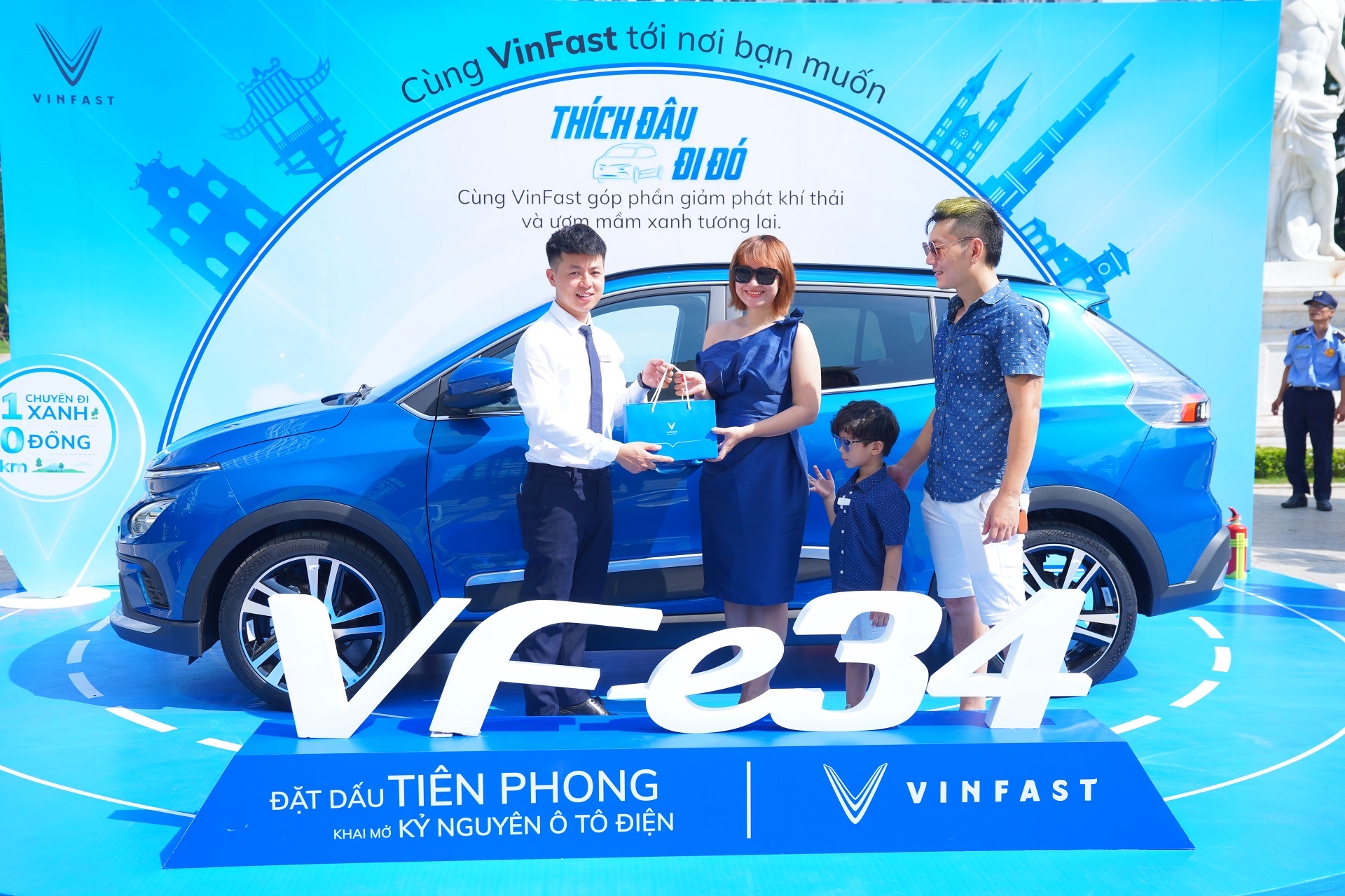 Vincom-vinfast-e34-tinhte-1.JPG