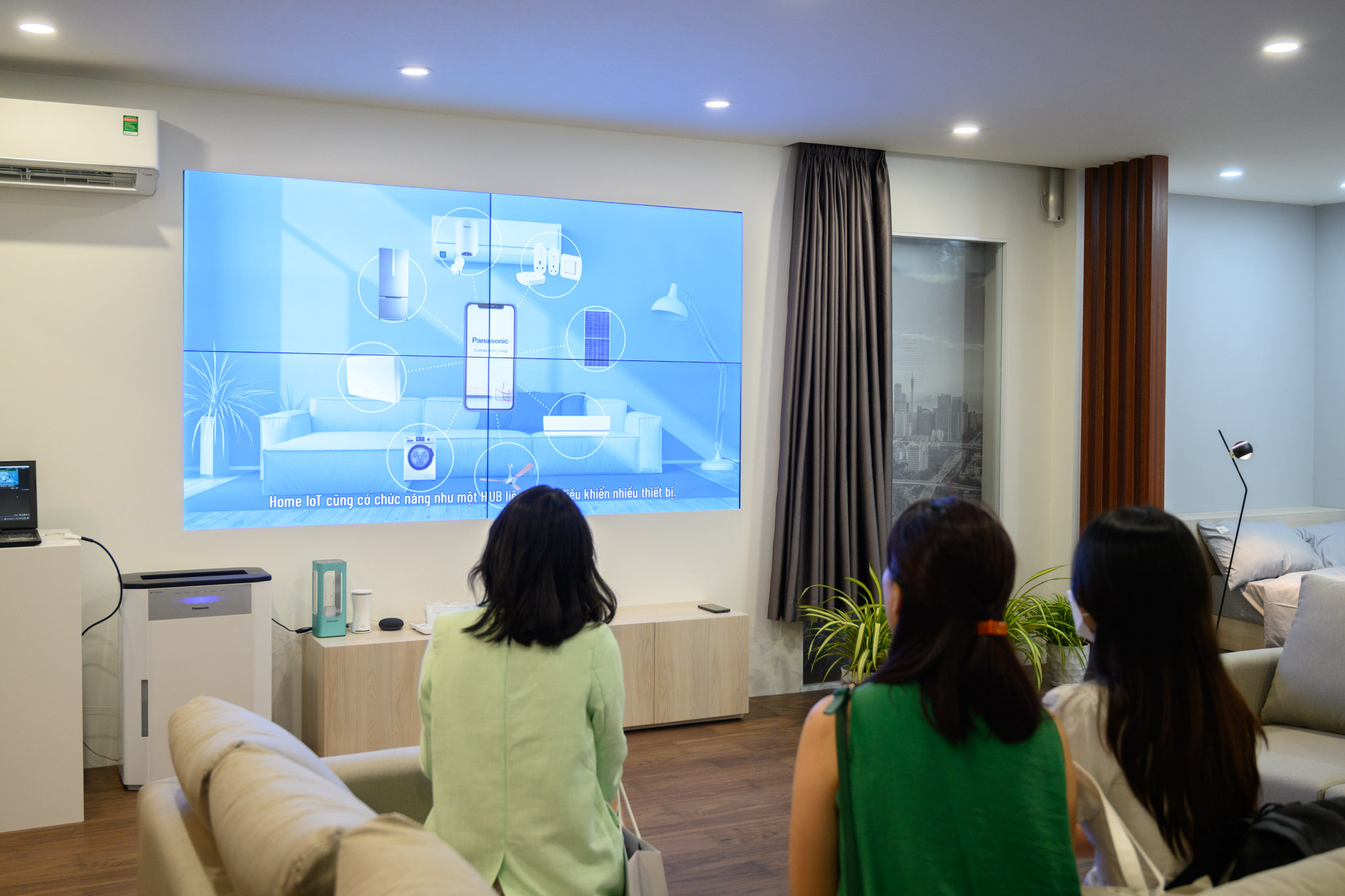 Tham quan triển lãm Smart Life Solutions của Panasonic