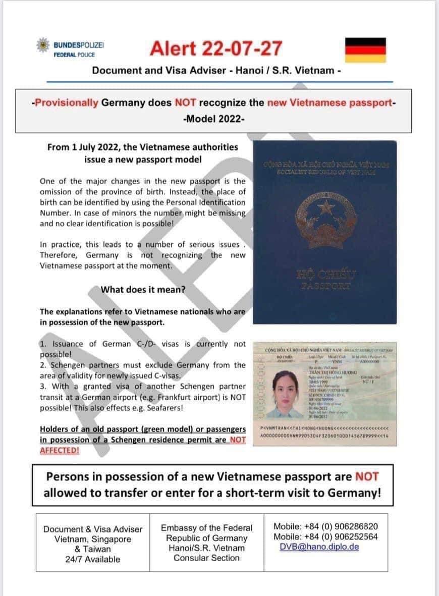 Buồn cười vl. Thi nhau đi làm mẫu passport mới cuối cùng Đức nó cấm luôn mẫu passport này nhập...