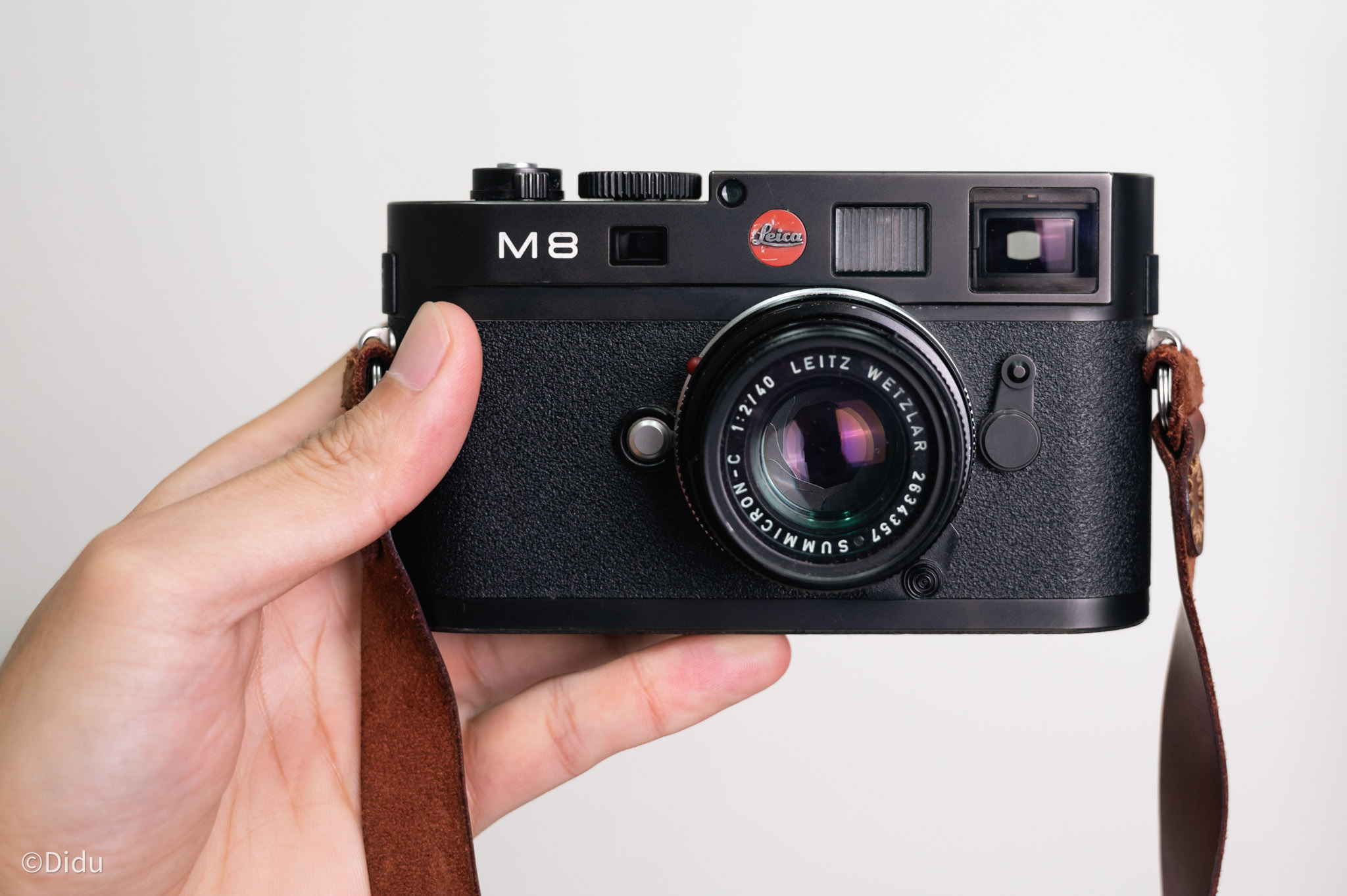 leica m8 camera