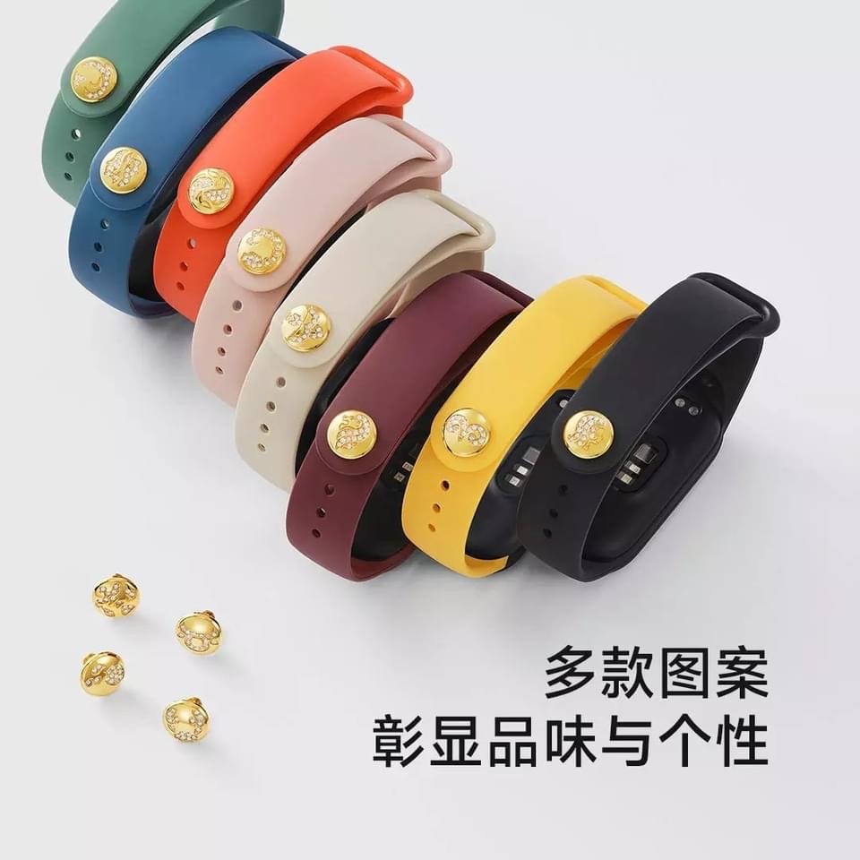 Xiaomi ra mắt bộ sưu tập khung và nút khoá bằng vàng cho dòng Mi Band, giá cao nhất 440 USD