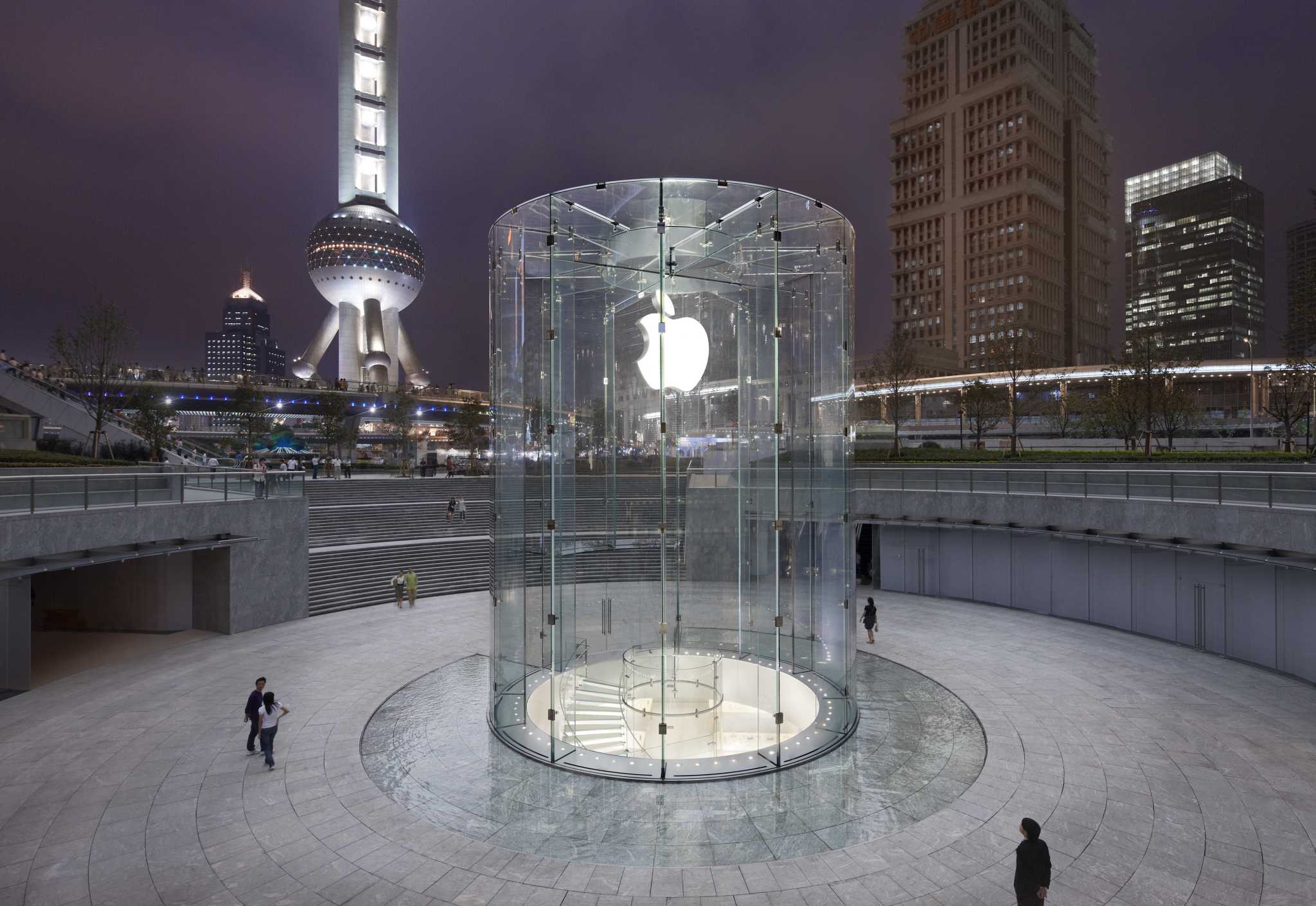 005 Apple Shanghai.jpg