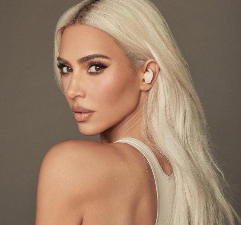 Apple hợp tác tỷ phú Kim Kardashian ra mắt phiên bản giới hạn Beats Fit...