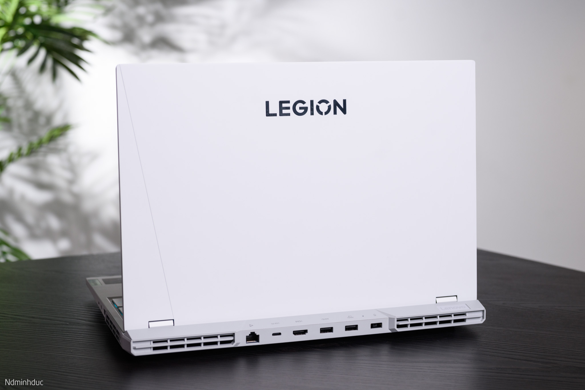 Trên tay Lenovo Legion 5i Pro: chiếc laptop chơi game mà mình muốn mua nhất  hiện