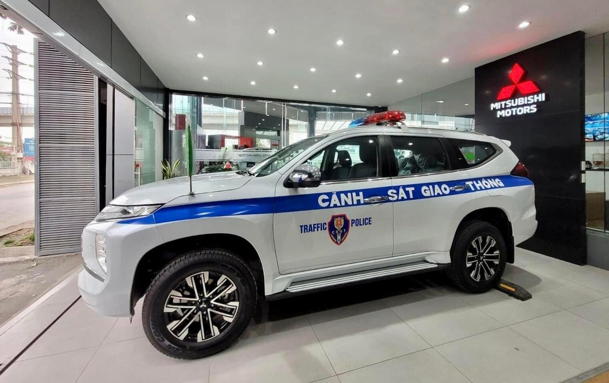 Các bác tài chú ý!. Theo thông tin mới nhất vừa nhận được, dàn xe Mitsubishi Pajero Sport...