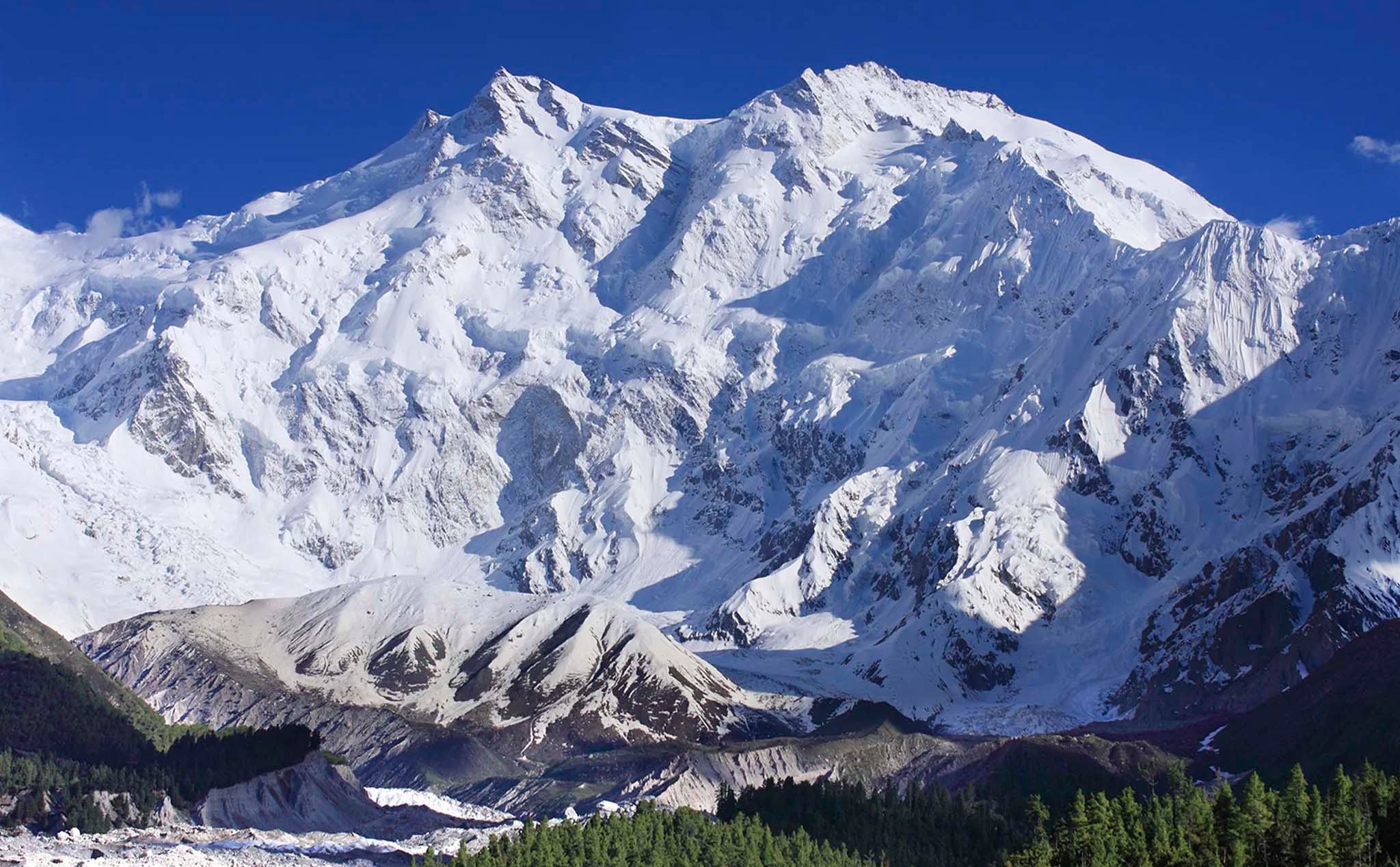 Top 10 ngọn núi cao nhất thế giới - 6