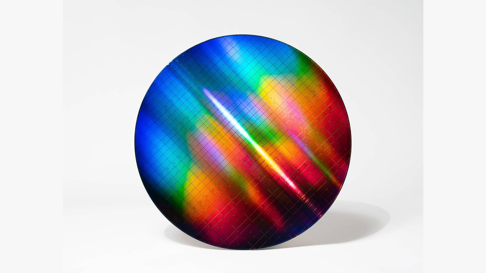 intel_wafer_spin_qubit_2018_tinhte.jpg