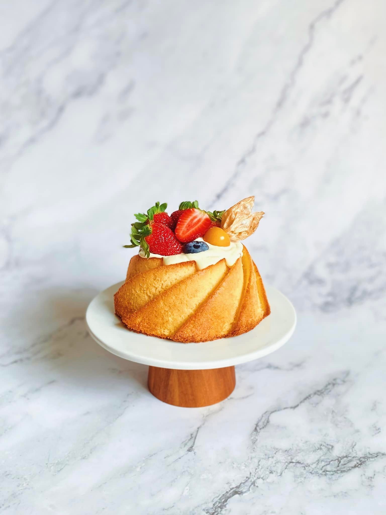 Lemon bundt cake -Bánh chanh nướng