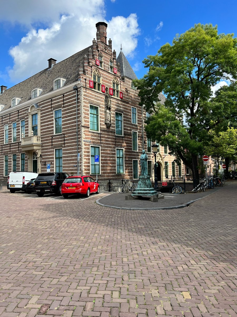 Sáng chủ nhật, Utrecht, Hà Lan