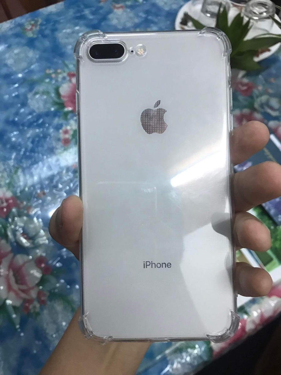 Iphone 14 ra mắt nhưng chỉ đủ tiền để dớt 8 Plus