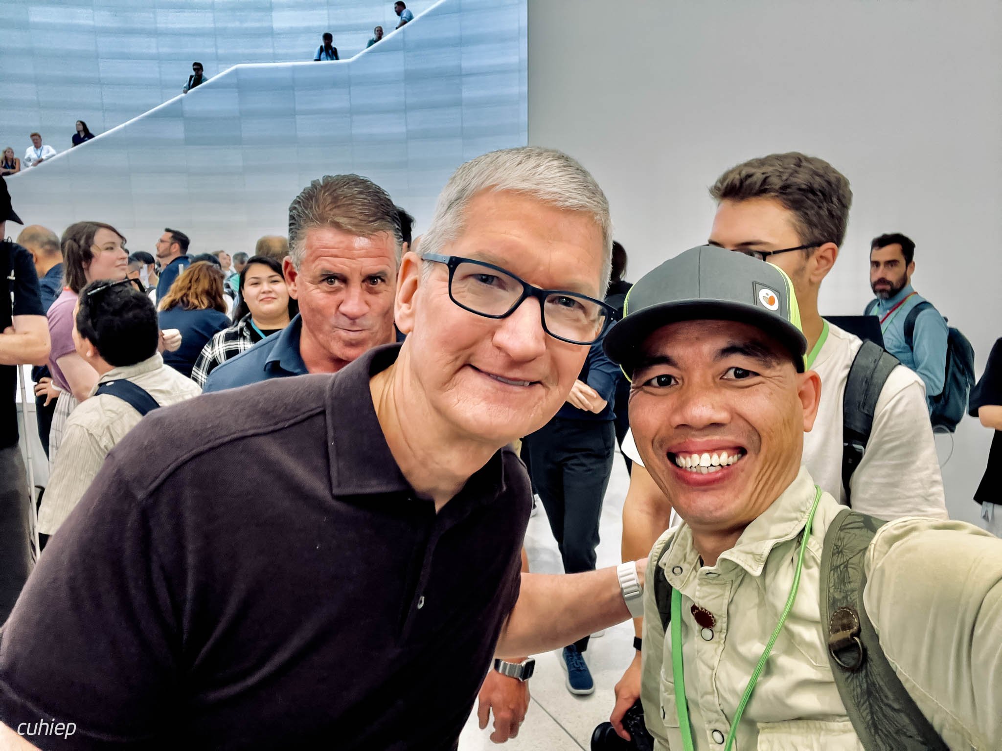 Kể lại chuyến đi sự kiện Apple ra mắt iPhone 14 và Apple Watch Ultra...