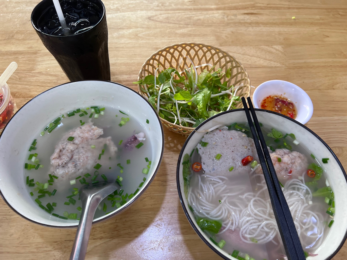 Bún quậy Kiến Xây