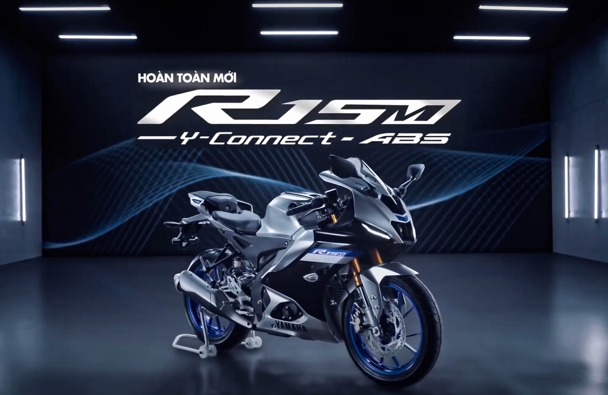 Yamaha R15v4 chính thức ra mắt Việt Nam: 2 phiên bản, bản M đầy đủ trang bị an toàn, giá từ 78 triệu