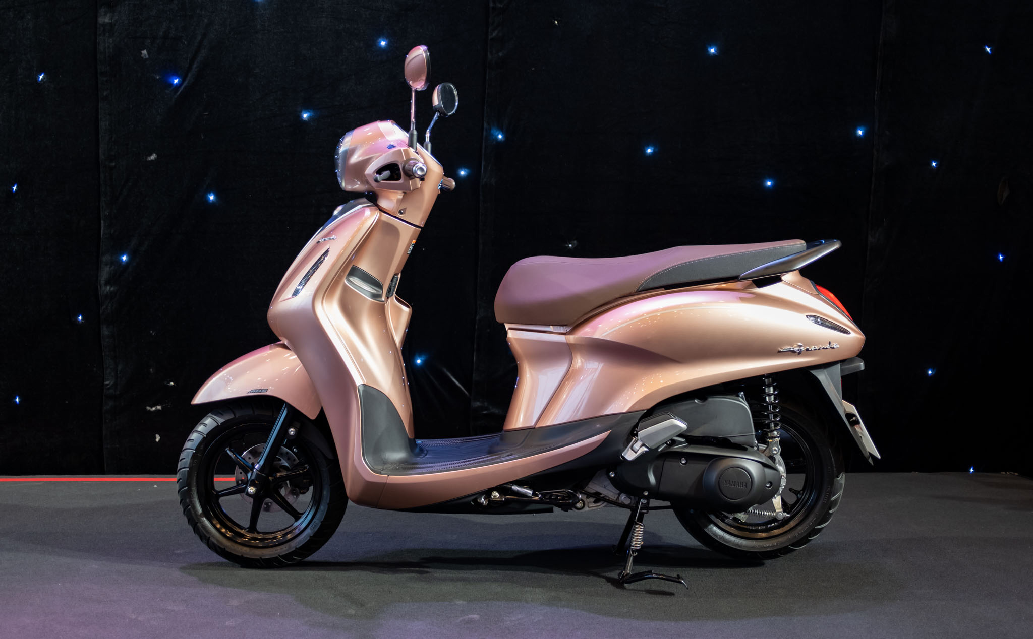 Yamaha Grande 2022 Siêu tiết kiệm xăng giá từ 459 triệu đồng