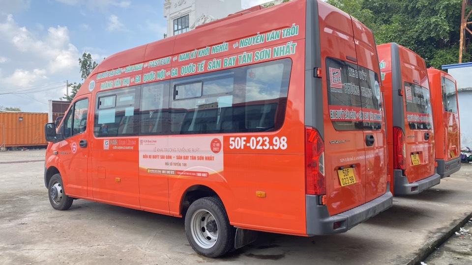 Review Đón xe buýt tại sân bay Tân Sơn Nhất.