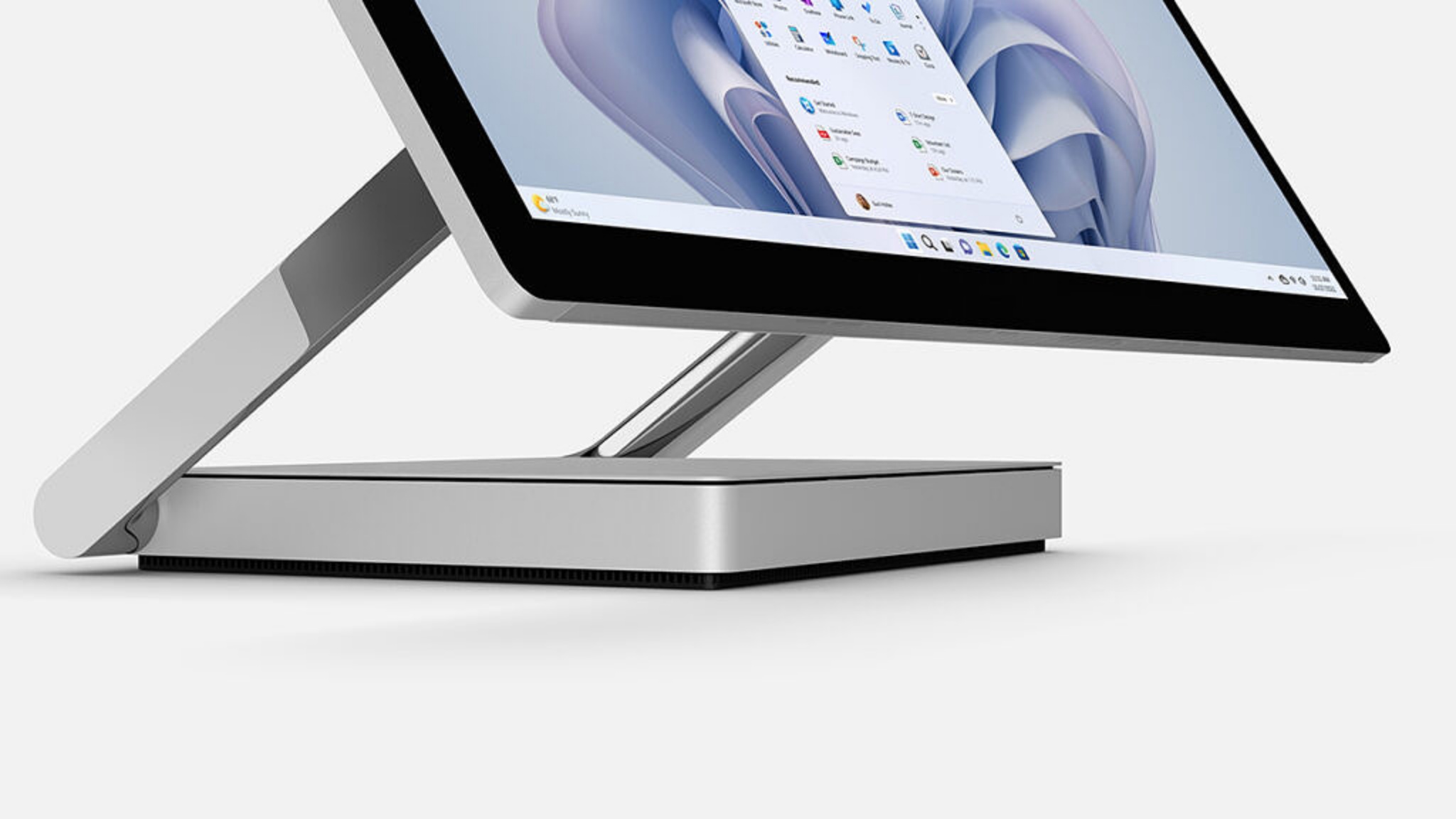 029 Surface Studio 2+ 2.jpg