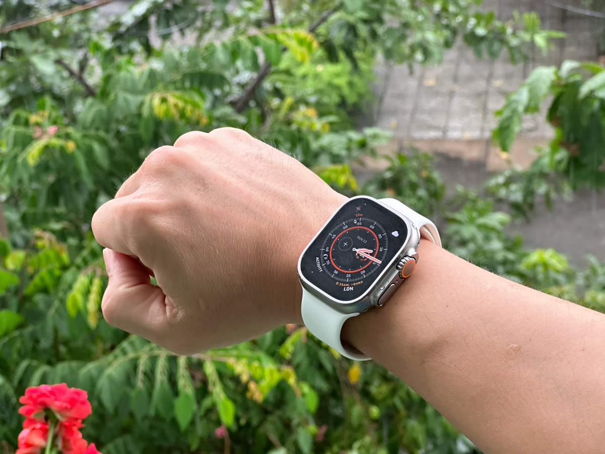 Mình thích nhất dây Sportband khi mang Apple watch vì: