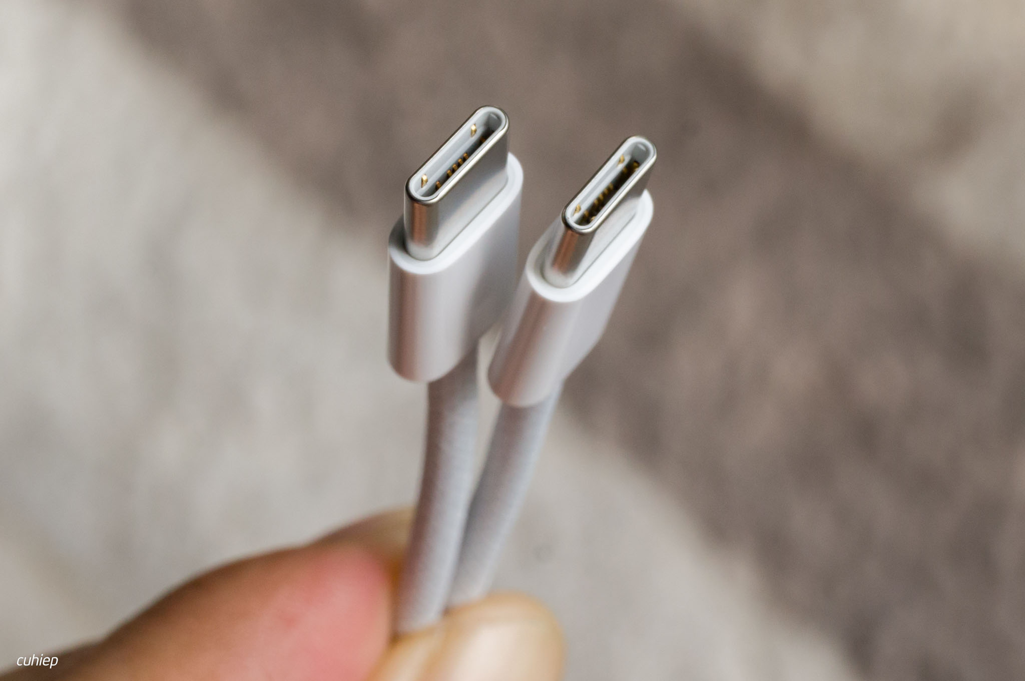 Apple đã đổi qua cổng USB-C trước khi trả lời phải làm theo yêu cầu của Châu Âu