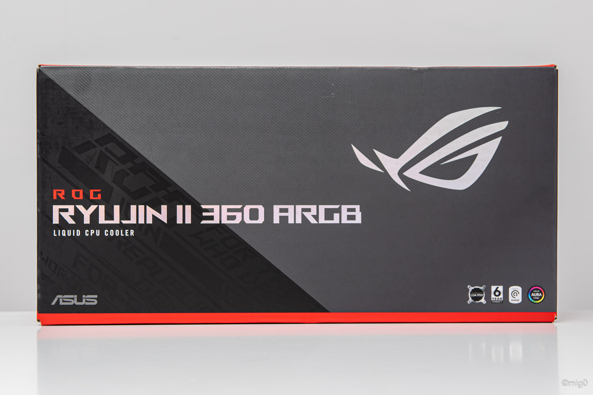 tren-tay-asus-rog-ryujin-ii-360-argb-tinhte-1.jpg