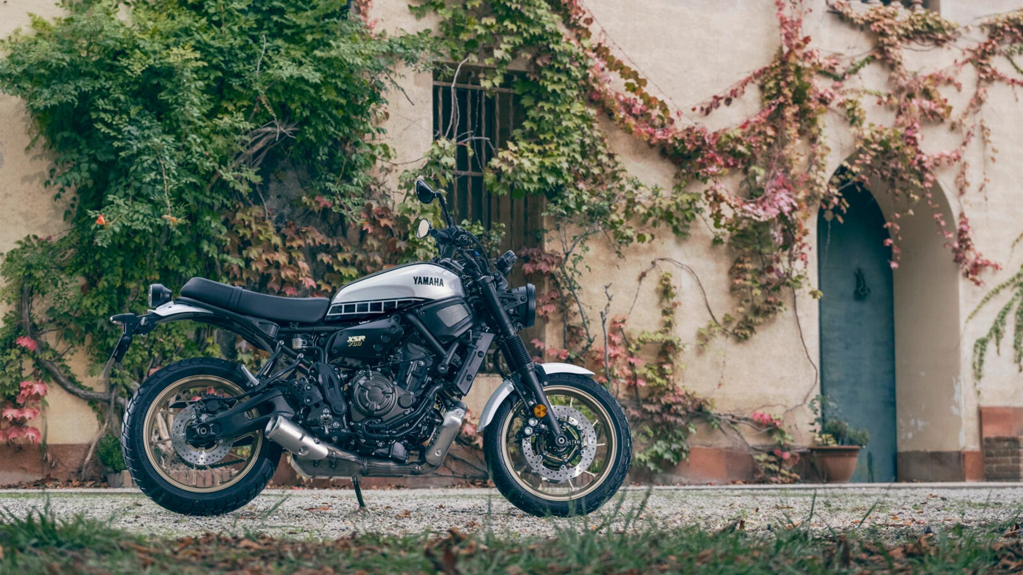 Yamaha ra mắt XSR700 Legacy với dáng scrambler