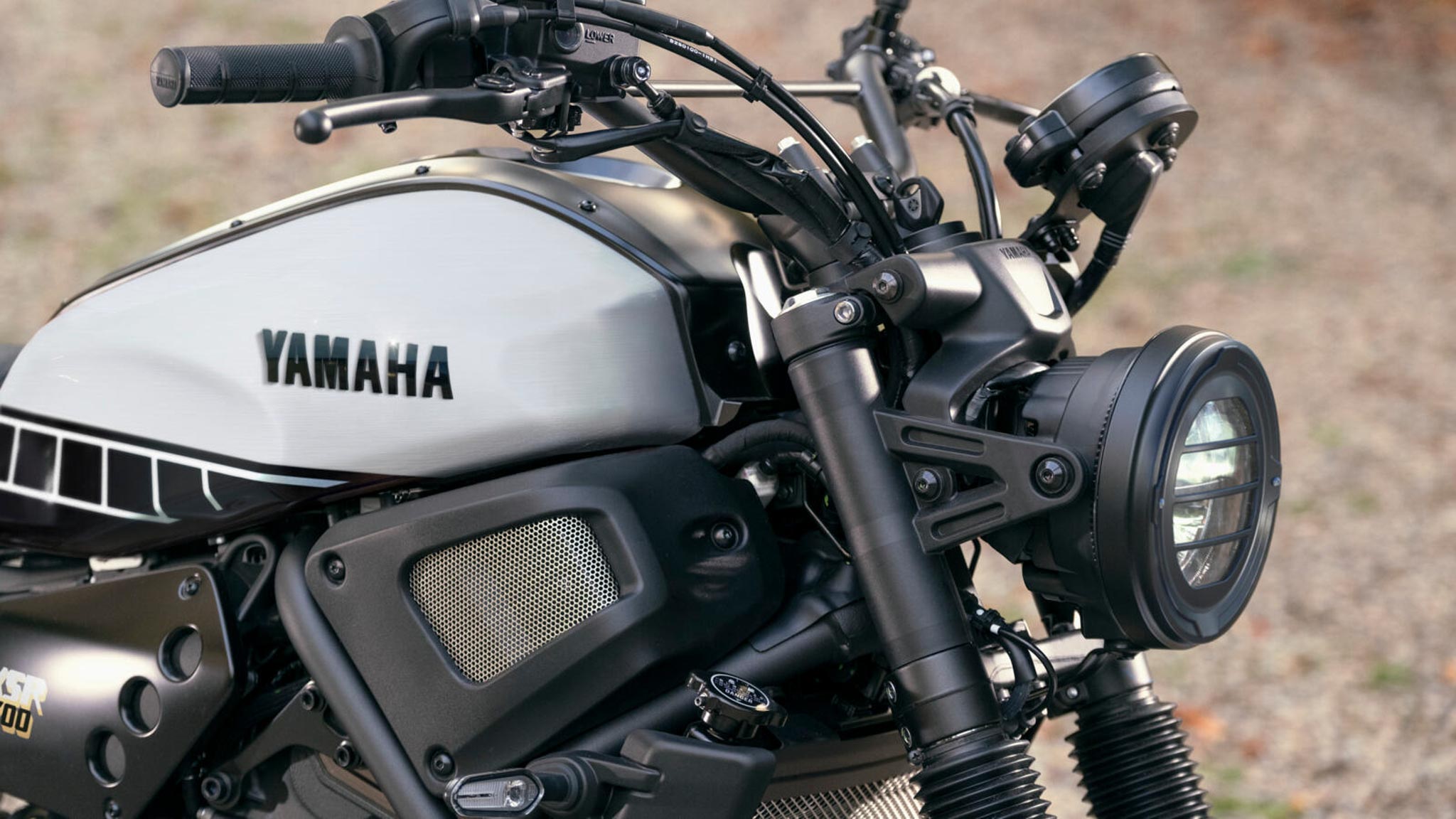 yamahaxsr700legacy-56.jpg