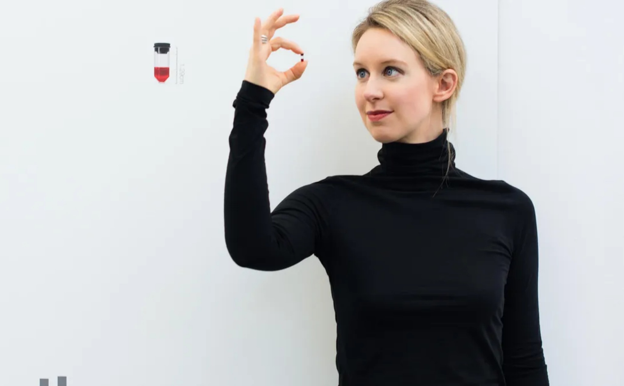 Elizabeth Holmes, người đứng đầu Theranos, bị tuyên án 11 năm tù vì tội lừa đảo