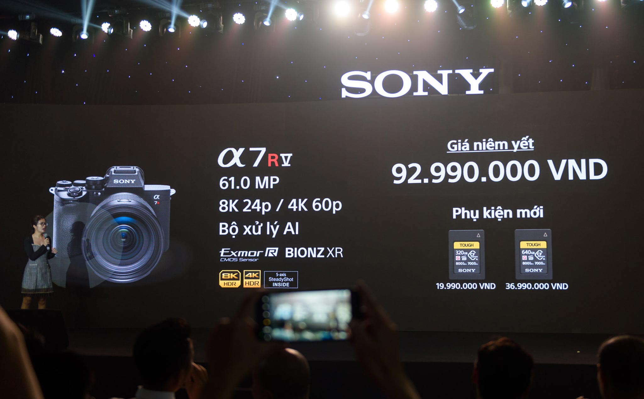 Sony A7R V chính thức ra mắt ở Việt Nam, giá 92.990.000VNĐ, đặt trước với nhiều quà tặng