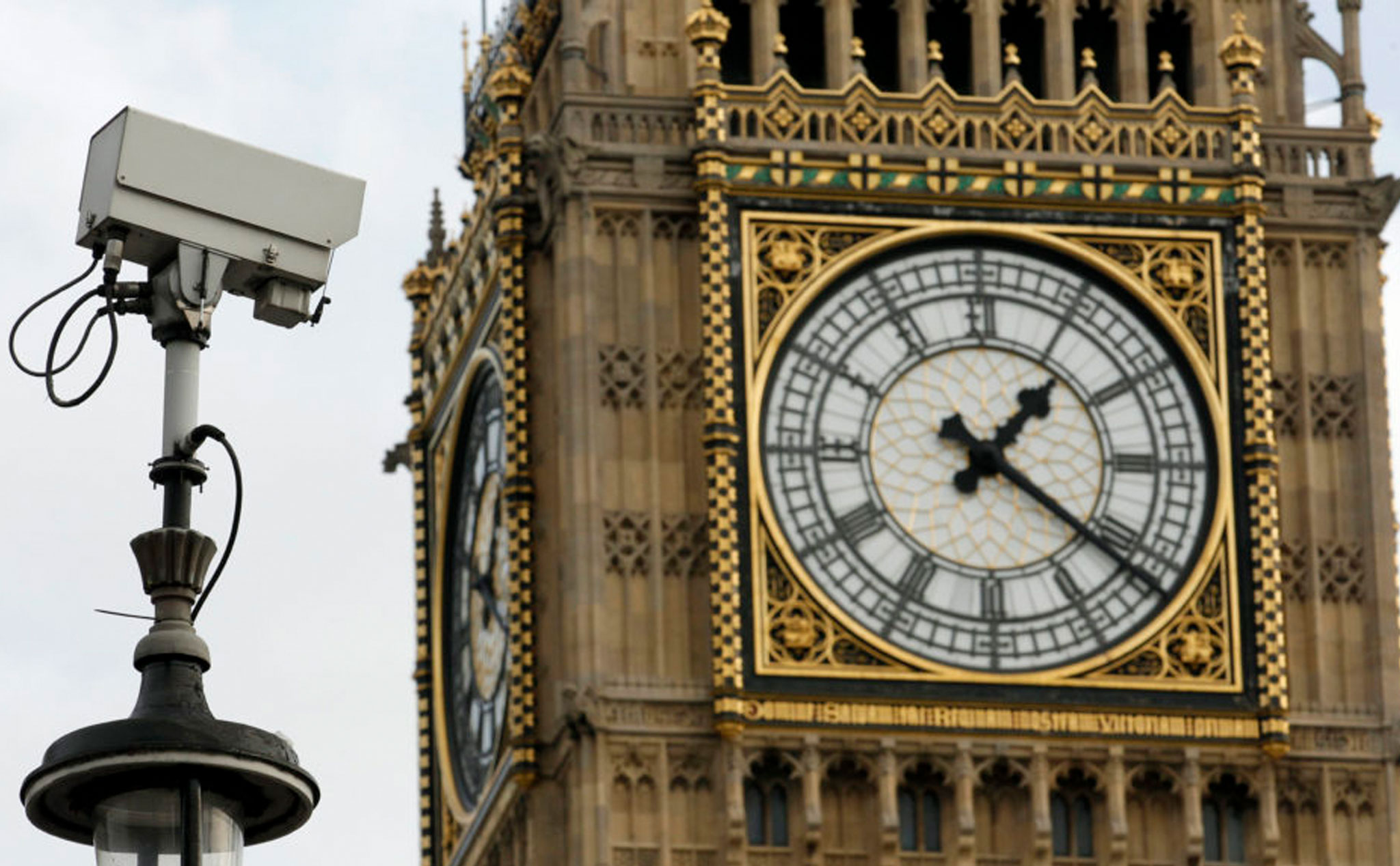 Chính phủ Anh ra lệnh gỡ bỏ các camera CCTV do Trung Quốc sản xuất