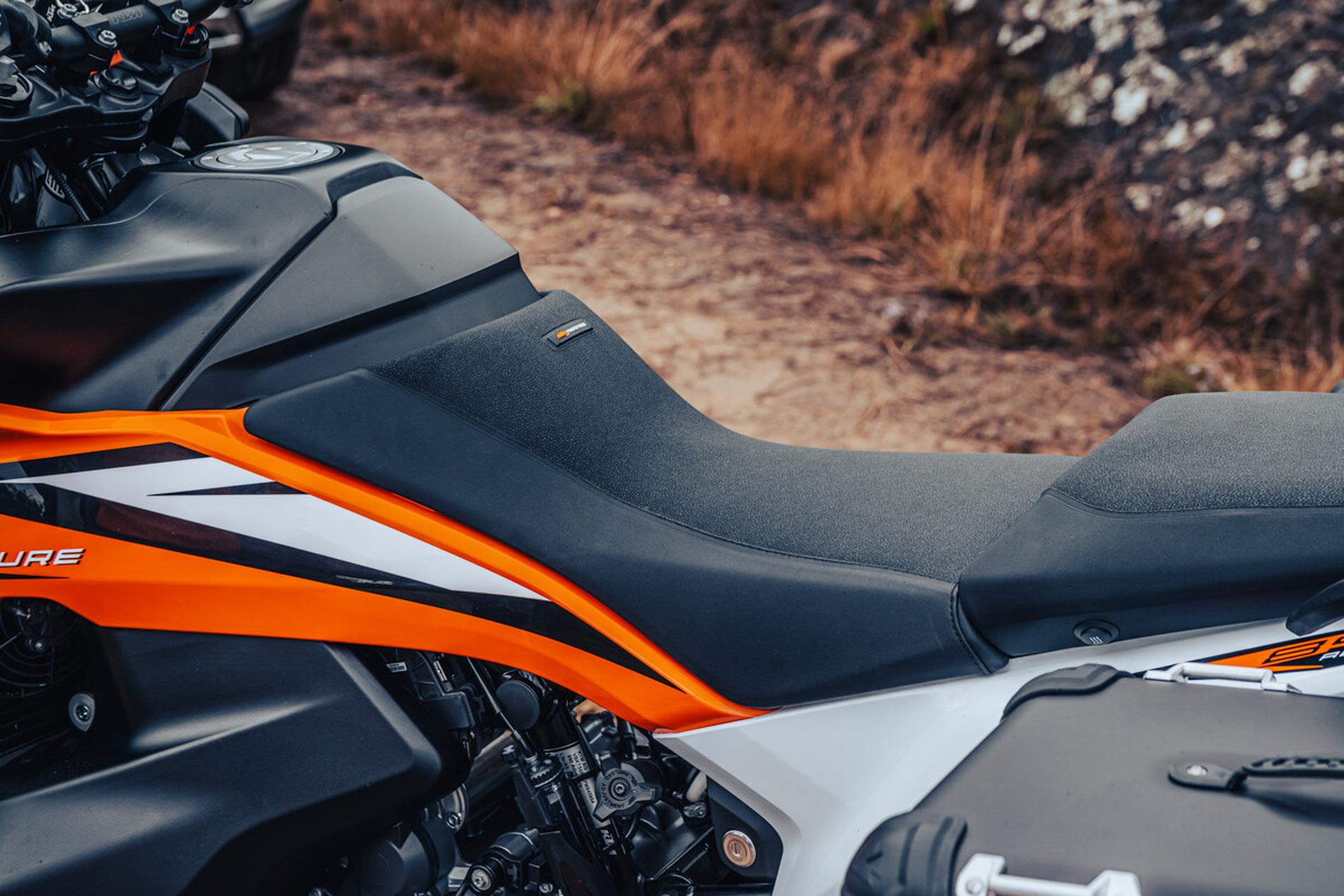 ktm890adventure2023-4-2.jpg