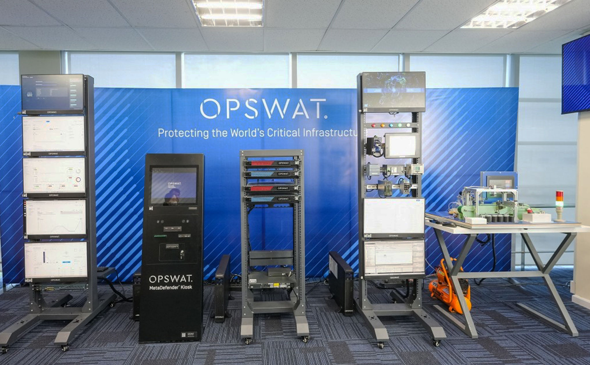 OPSWAT ra mắt trung tâm giải pháp bảo vệ cơ sở hà tầng trọng yếu tại