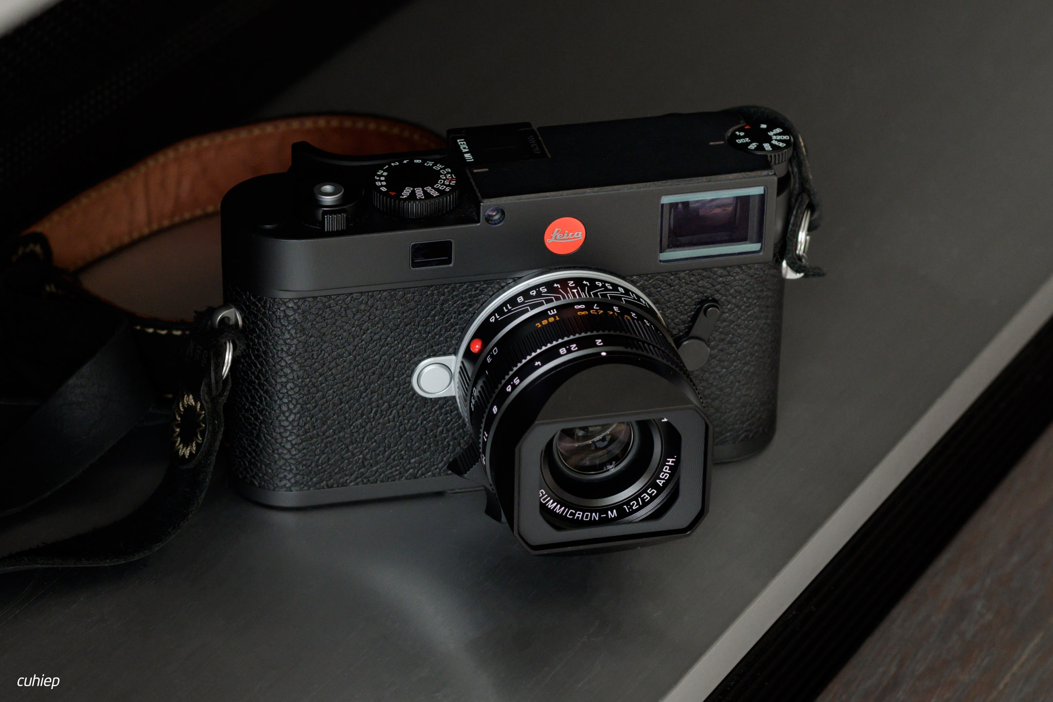 Vài đặc điểm của các dòng ống kính Leica: Elmar, Elmarit, Summicron, Summilux, APO,...