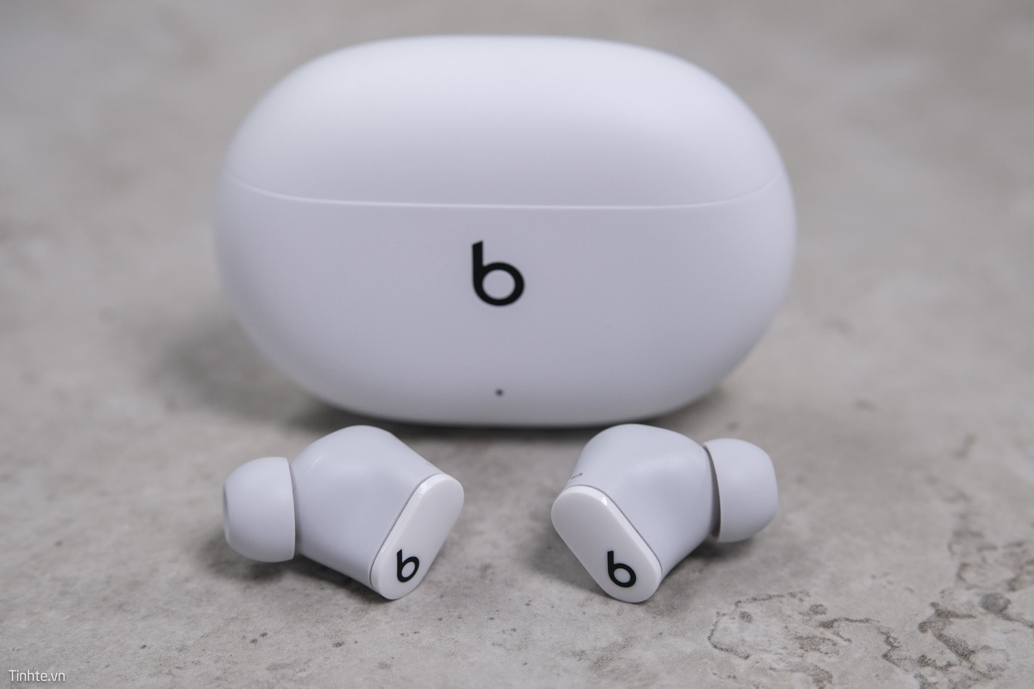 #Tết23: Beats Studio Buds - tai nghe True Wireless giá rẻ đáng cân nhắc để mua dịp Tết