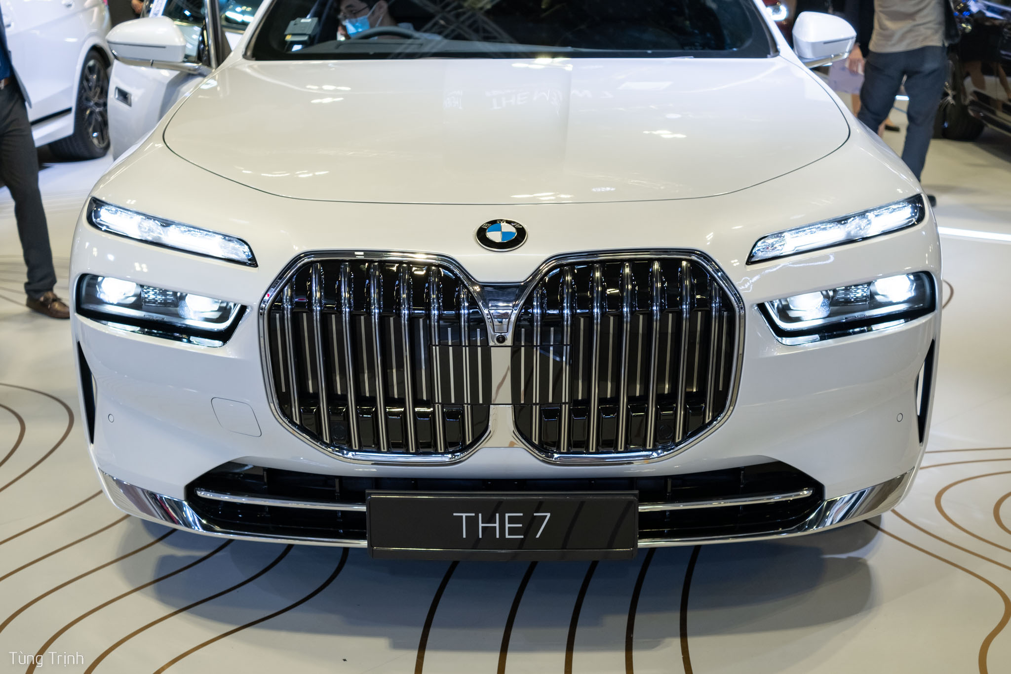 trên_tay_bmw_7_series_g70_2023_tinhte-10.jpg