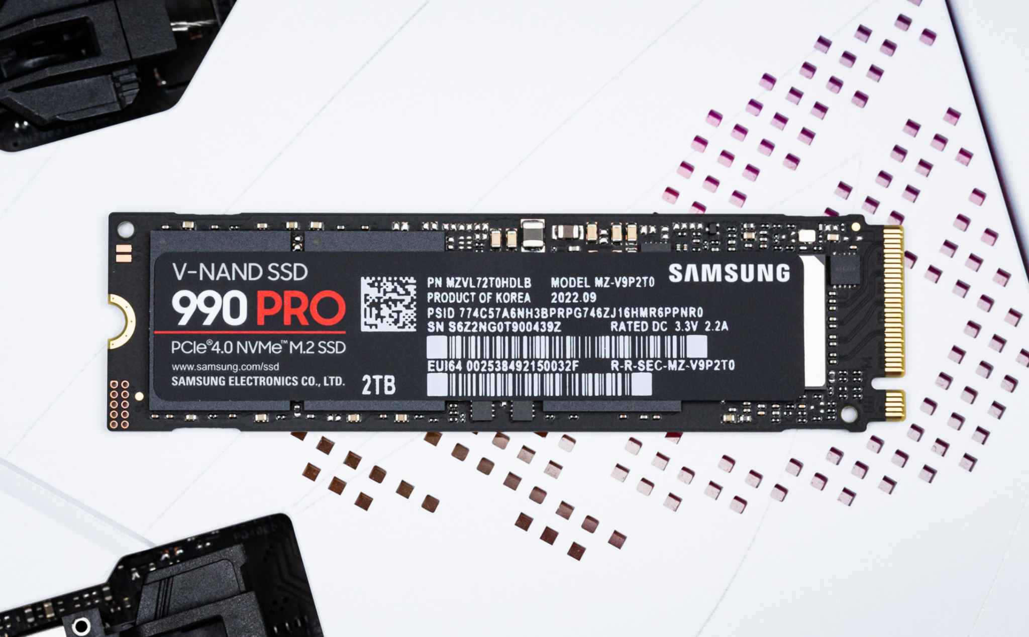 Tuổi thọ ổ Samsung 990 Pro giảm bất thường sau chỉ vài tháng sử dụng